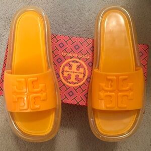 Tory Burch jelly Sandal!
